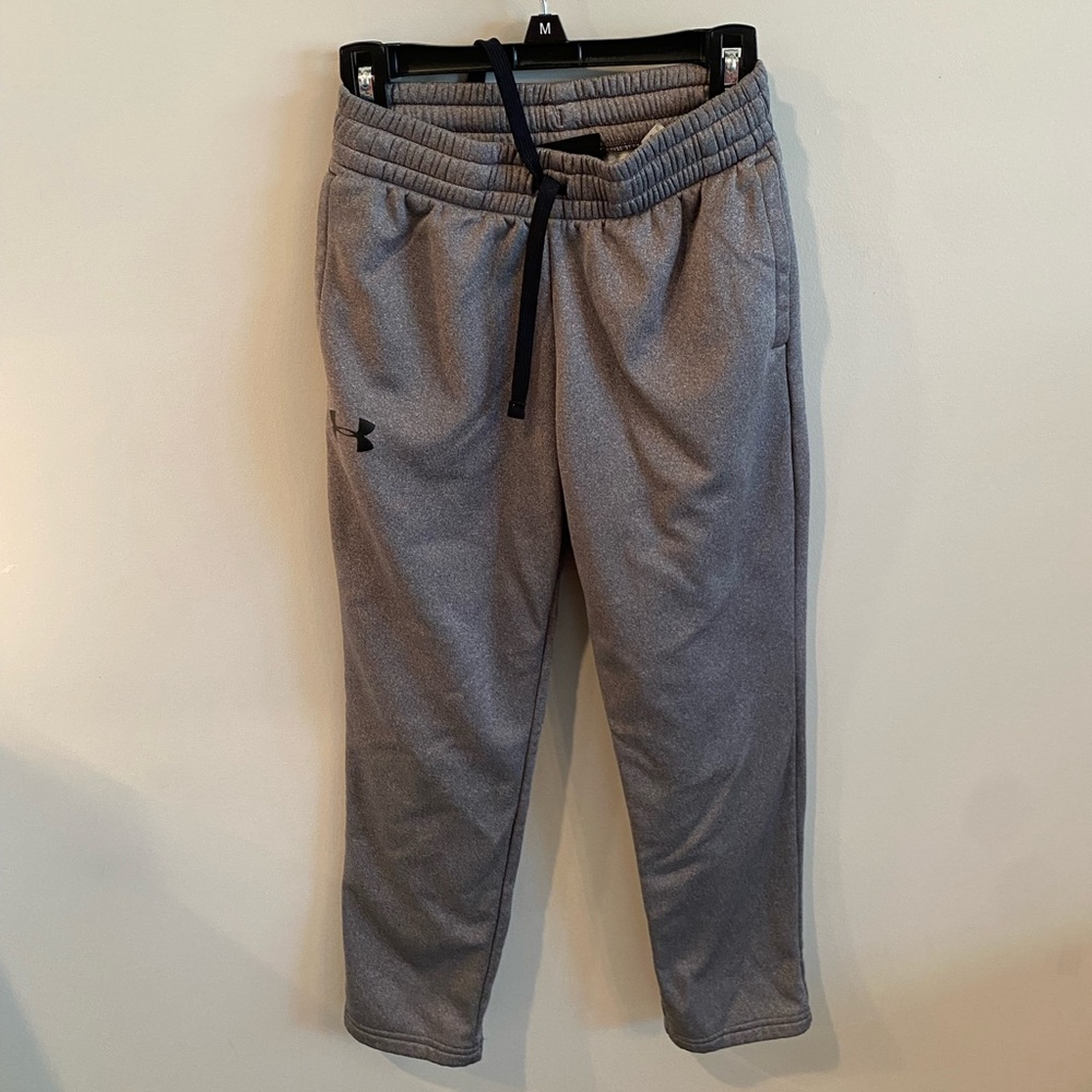 Boys under armour pants size ysm